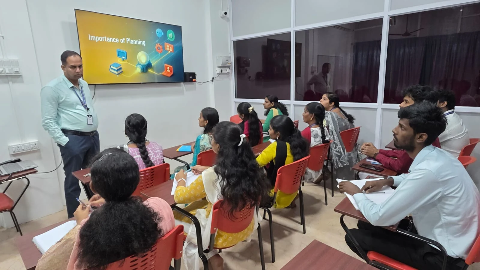 Importance of Planning Session at Freshora