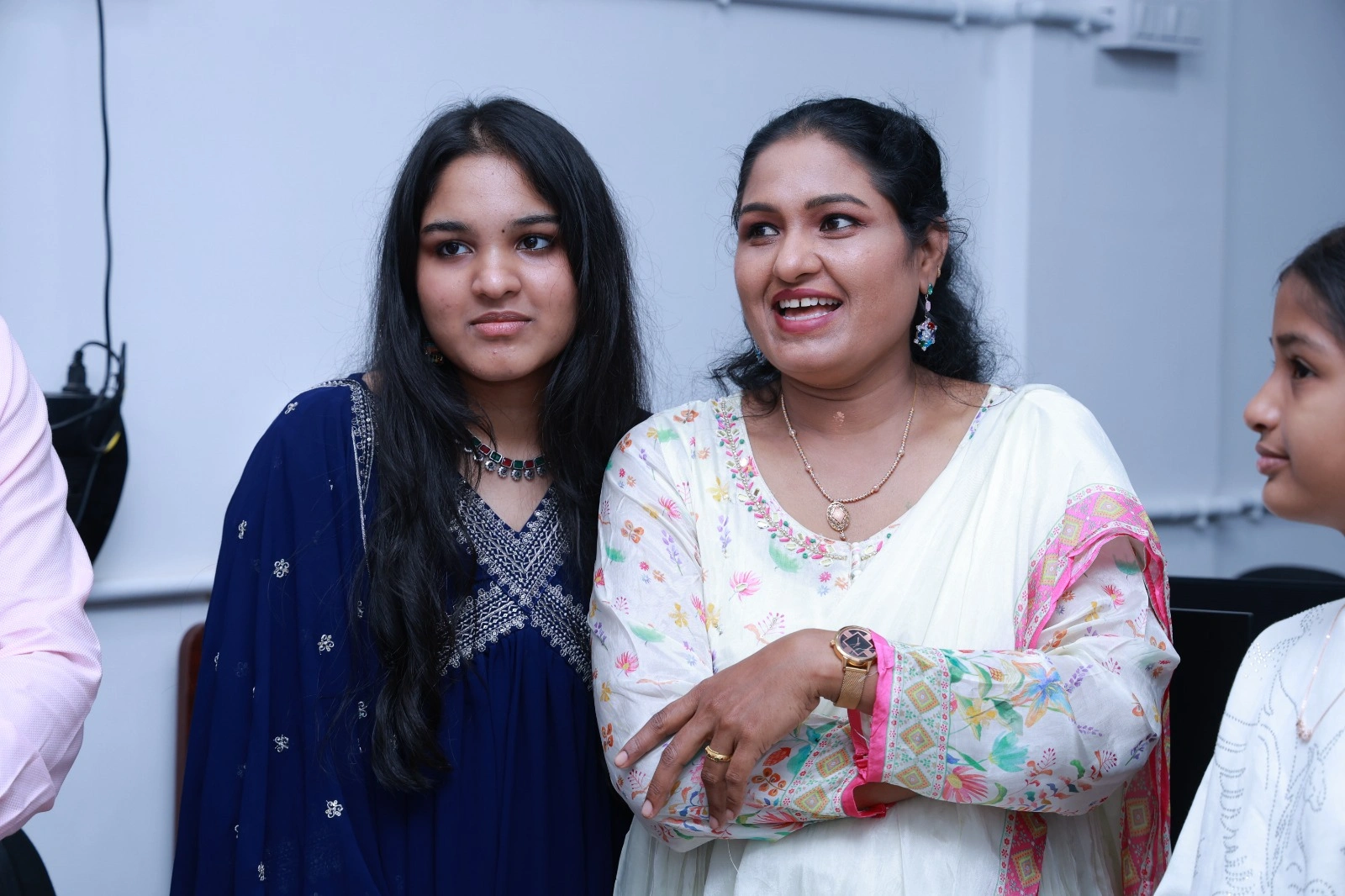 Heartwarming Moments at Freshora