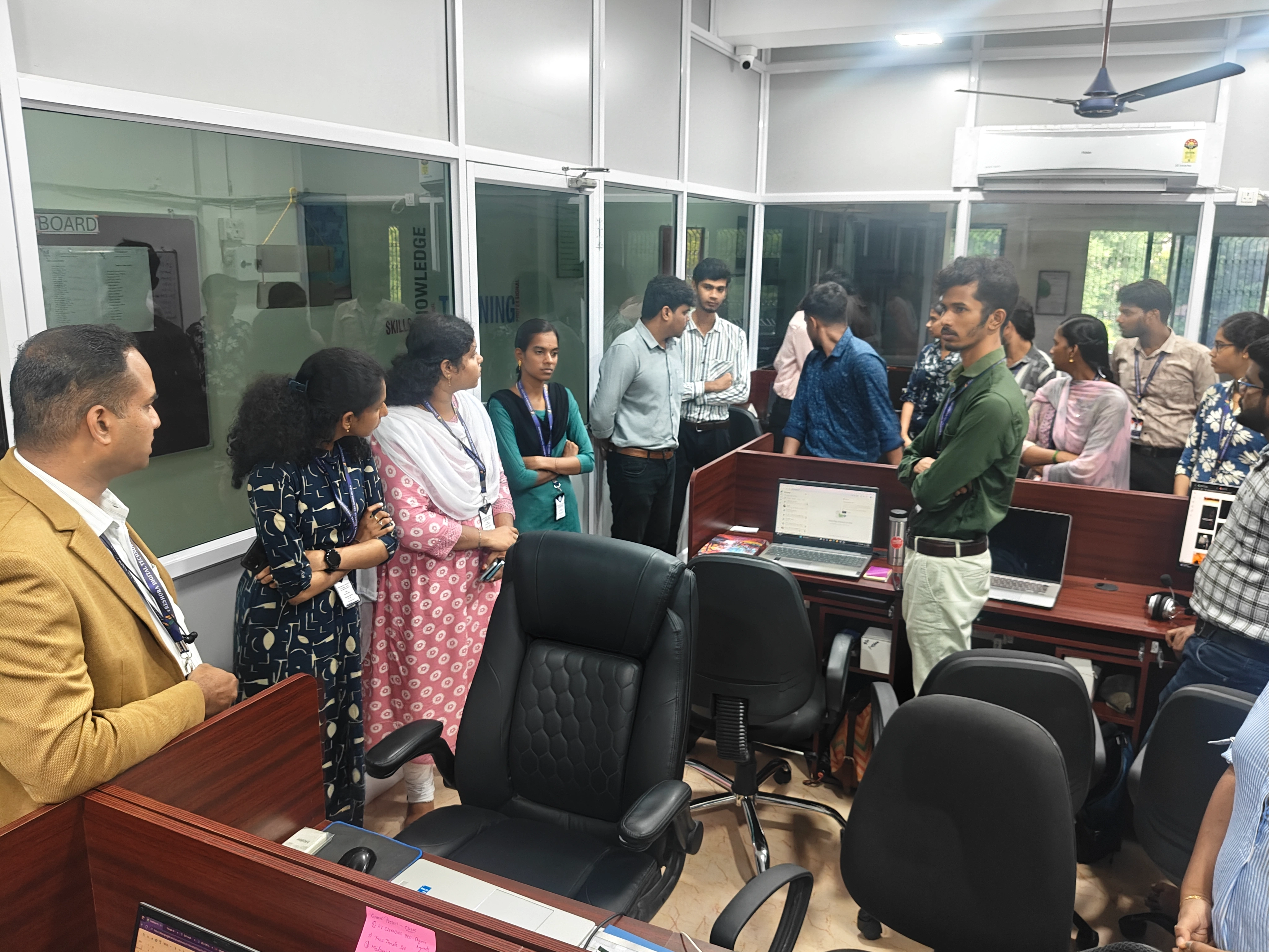 CEO Interaction with Staffs in the Operation Room