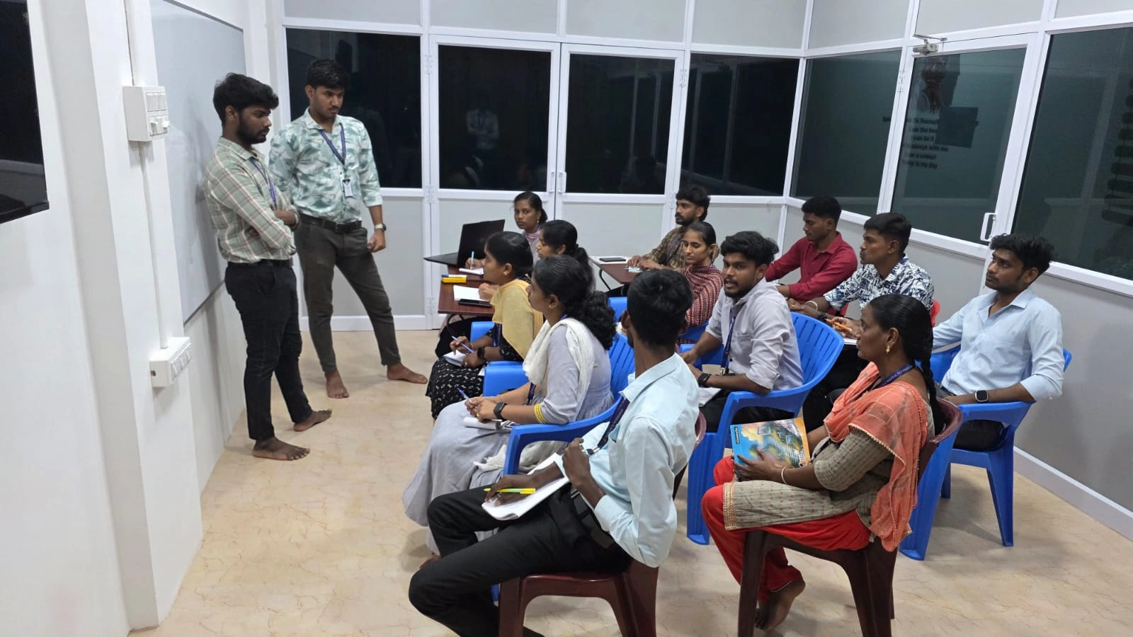 Knowledge Sharing Sessions at Freshora